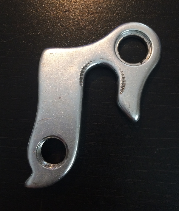 Patte de derailleur Patte de derailleur